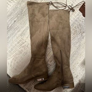 Guess knee high suede boots
